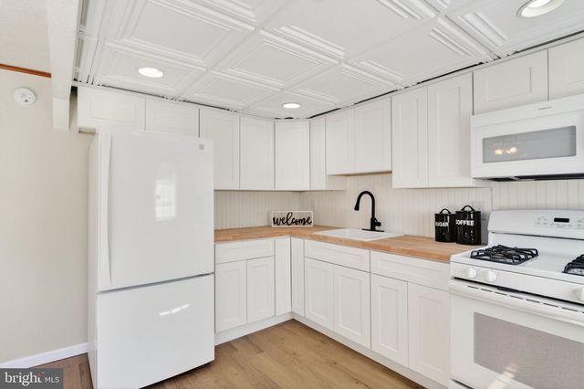 327 WISEWELL CT, Halethorpe, MD 21227