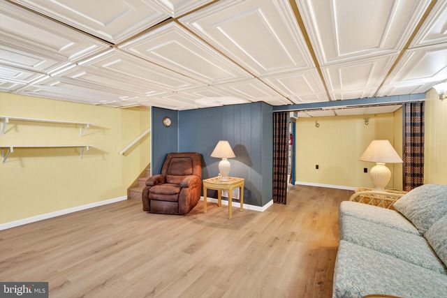 327 WISEWELL CT, Halethorpe, MD 21227