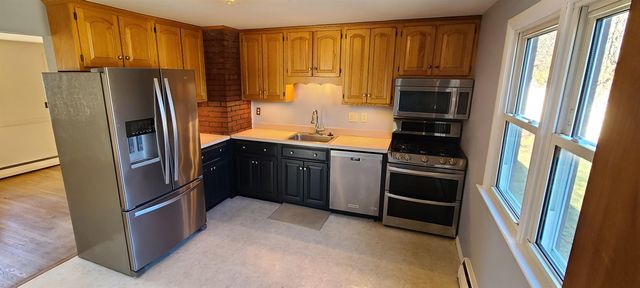 11 Carlson Road, Hampton, NH 03842