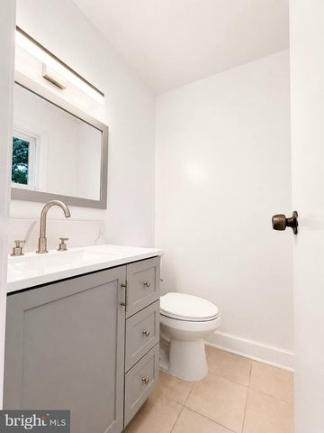 3623 SILVER SPRUCE CIR, Burtonsville, MD 20866
