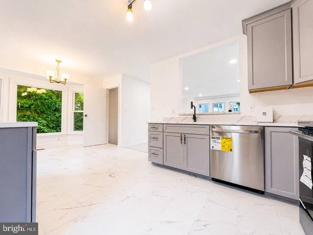 3623 SILVER SPRUCE CIR, Burtonsville, MD 20866