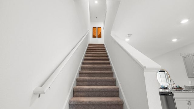 2878 SKYLINE LOOP, Kissimmee, FL 34758