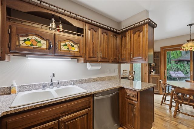 717 Zubal Rd, Washington Twp, PA 15613