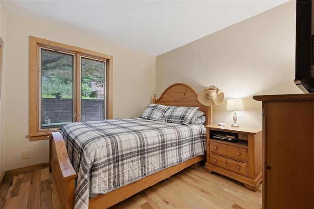 717 Zubal Rd, Washington Twp, PA 15613