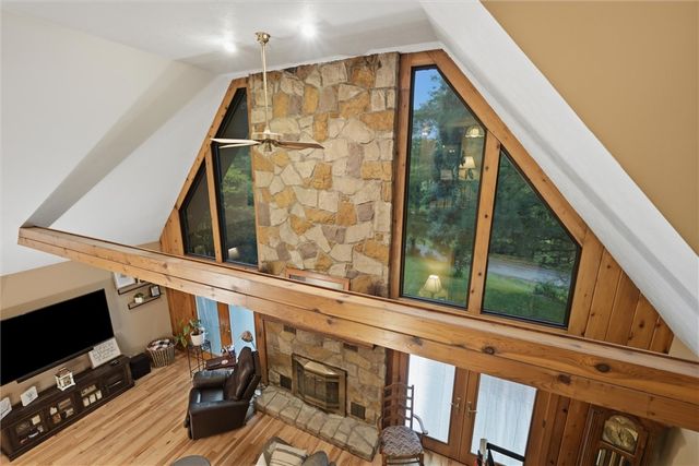 717 Zubal Rd, Washington Twp, PA 15613