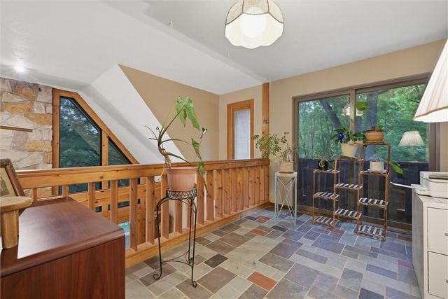717 Zubal Rd, Washington Twp, PA 15613