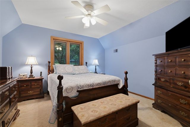 717 Zubal Rd, Washington Twp, PA 15613