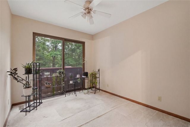 717 Zubal Rd, Washington Twp, PA 15613