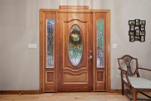 717 Zubal Rd, Washington Twp, PA 15613