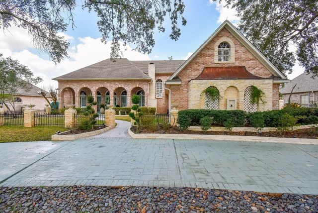 32426 Watersmeet Street, Fulshear, TX 77441