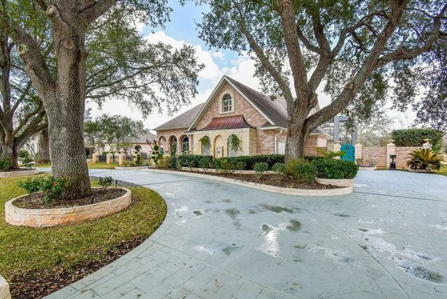 32426 Watersmeet Street, Fulshear, TX 77441