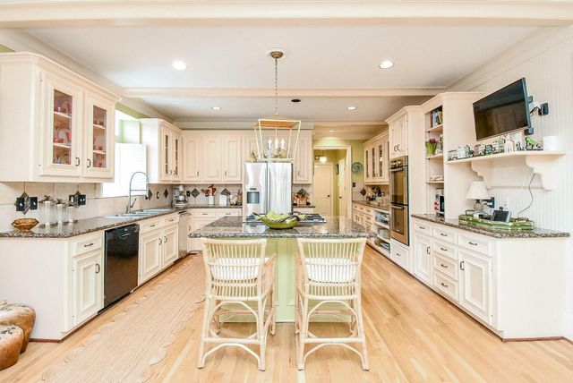 32426 Watersmeet Street, Fulshear, TX 77441