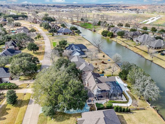 32426 Watersmeet Street, Fulshear, TX 77441