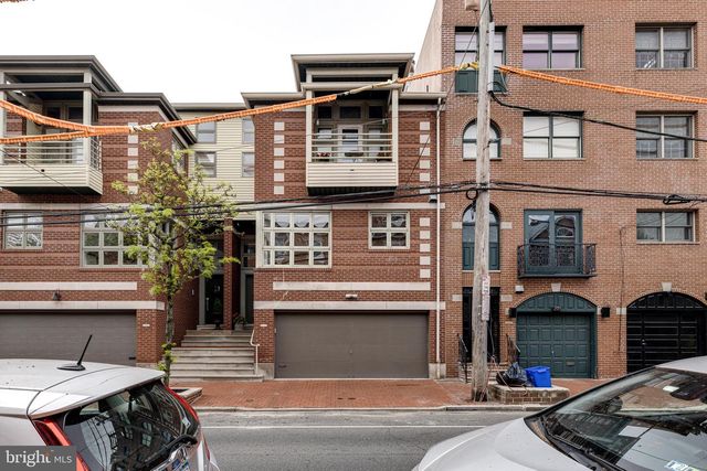114 BAINBRIDGE ST, Philadelphia, PA 19147