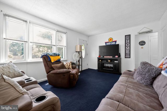 671 WASHINGTON AVE, Woodbury, NJ 08096