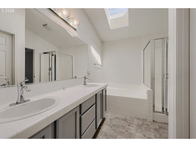 16065 Sw TOWHEE Ln, Beaverton, OR 97007