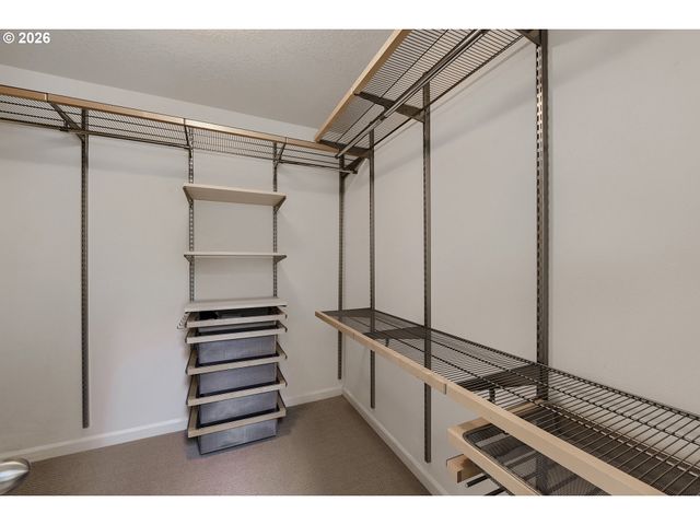 16065 Sw TOWHEE Ln, Beaverton, OR 97007