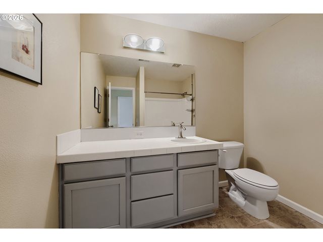 16065 Sw TOWHEE Ln, Beaverton, OR 97007