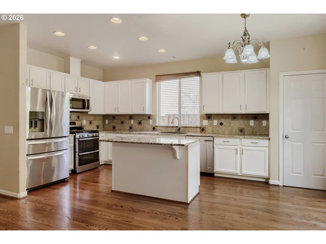 16065 Sw TOWHEE Ln, Beaverton, OR 97007
