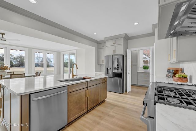 1401 Regatta Drive, Wilmington, NC 28405