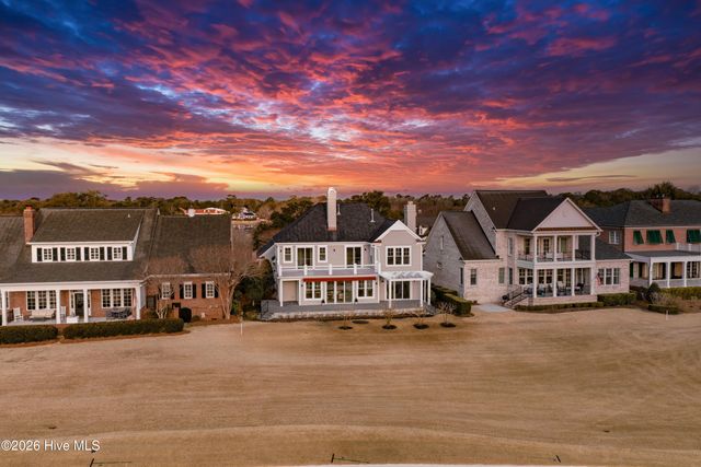 1401 Regatta Drive, Wilmington, NC 28405