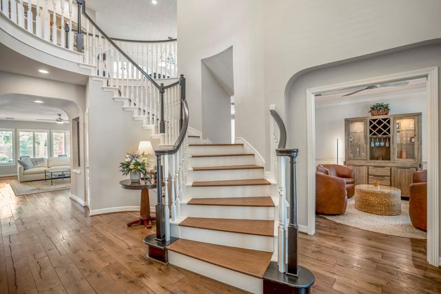 9707 Blue Cruls Way, Spring, TX 77379