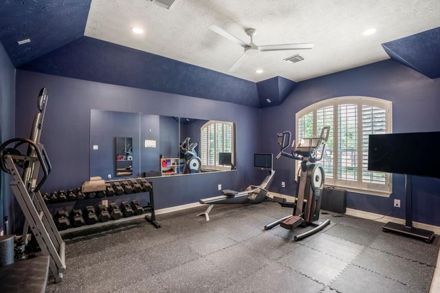 9707 Blue Cruls Way, Spring, TX 77379