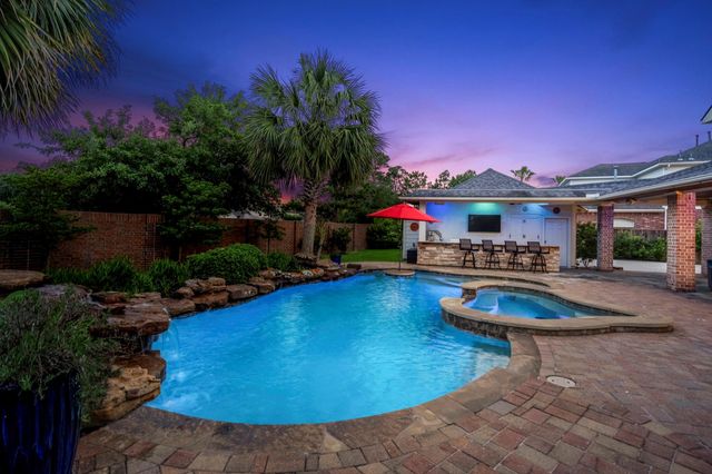 9707 Blue Cruls Way, Spring, TX 77379