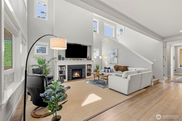 6112 Harbor Inlet Lane NW, Bremerton, WA 98311