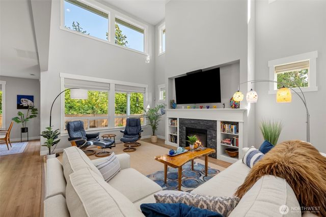 6112 Harbor Inlet Lane NW, Bremerton, WA 98311