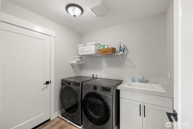 6112 Harbor Inlet Lane NW, Bremerton, WA 98311