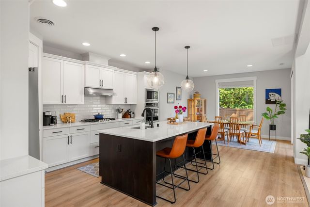 6112 Harbor Inlet Lane NW, Bremerton, WA 98311