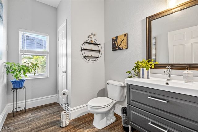 2006 Willow Branch DR, Cape Coral, FL 33991