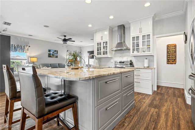 2006 Willow Branch DR, Cape Coral, FL 33991