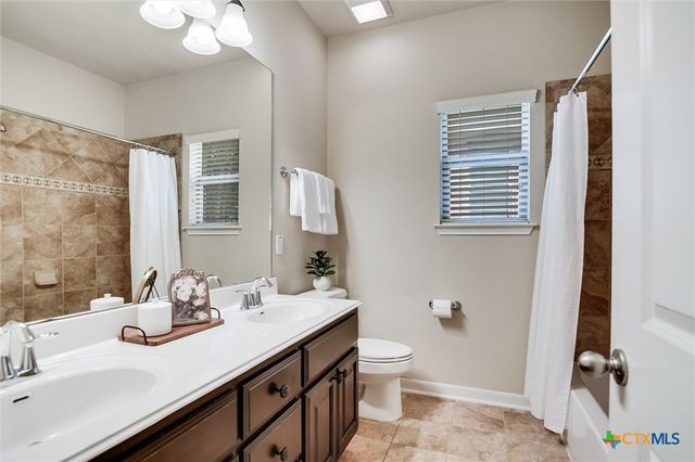 3526 Aquamarine Drive, Round Rock, TX 78681