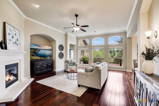 3526 Aquamarine Drive, Round Rock, TX 78681