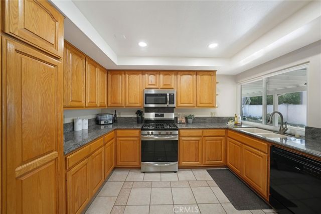 16672 Bolero Ln, Huntington Beach, CA 92649