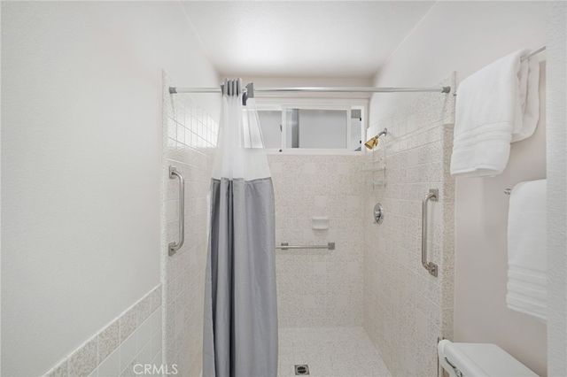 16672 Bolero Ln, Huntington Beach, CA 92649