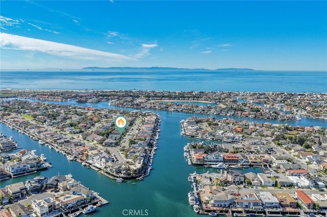 16672 Bolero Ln, Huntington Beach, CA 92649