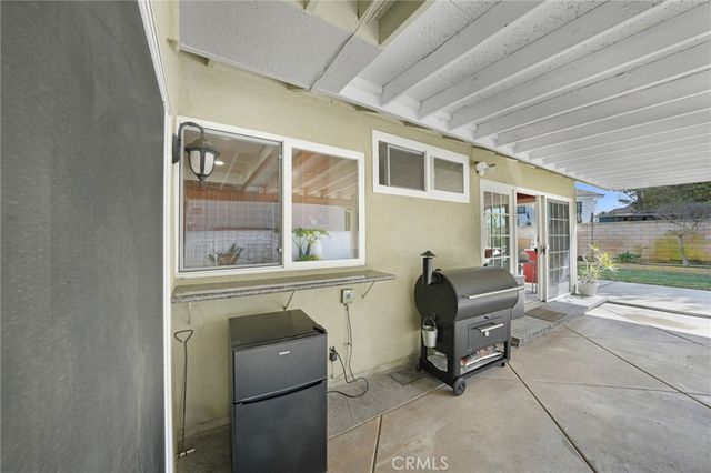 16672 Bolero Ln, Huntington Beach, CA 92649