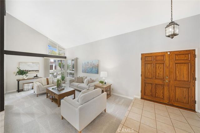 16672 Bolero Ln, Huntington Beach, CA 92649