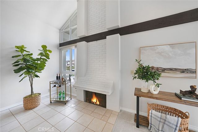 16672 Bolero Ln, Huntington Beach, CA 92649