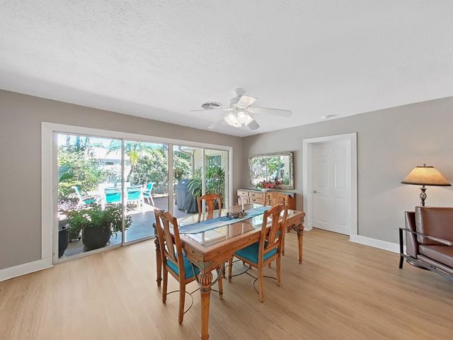 6601 RENALDO WAY S, St Petersburg, FL 33707