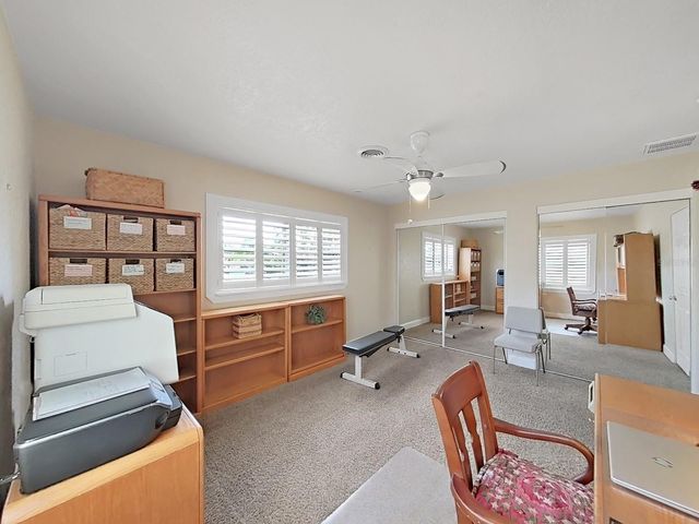 6601 RENALDO WAY S, St Petersburg, FL 33707