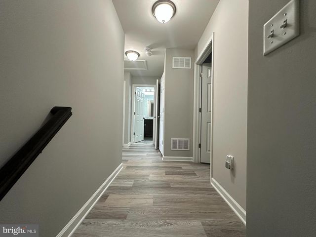 20 CANTER PL, Chesterfield, NJ 08515