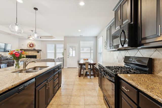 1617 Bunting Drive, Argyle, TX 76226