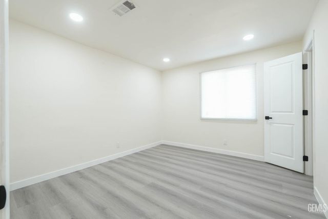 3501 Oliver Street, Bakersfield, CA 93307