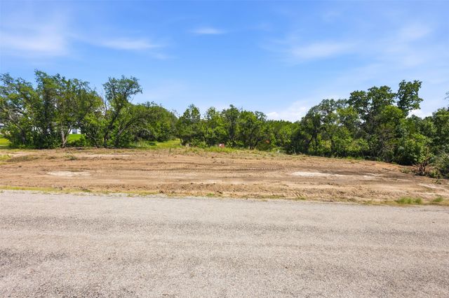 4017 Fall Creek Drive, Weatherford, TX 76087
