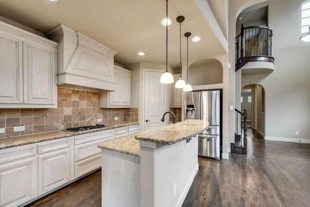 8408 La Fontaine Drive, North Richland Hills, TX 76182