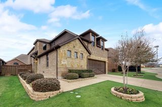 8408 La Fontaine Drive, North Richland Hills, TX 76182